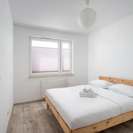 Krzyzowki Standard Apartament Warszawa